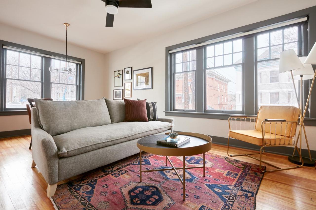 Sonder The Essex Aparthotel Denveri nemzetközi repülőtér Kültér fotó