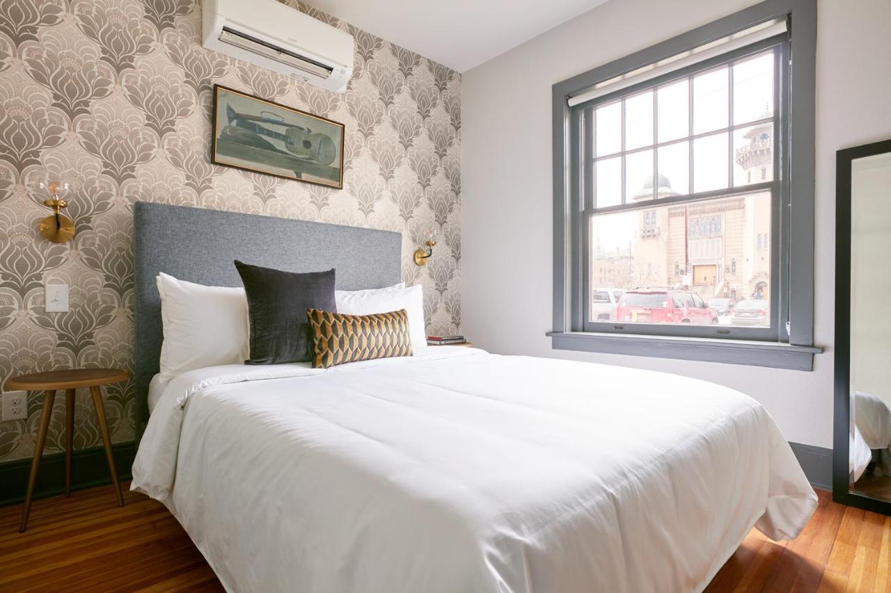 Sonder The Essex Aparthotel Denveri nemzetközi repülőtér Kültér fotó